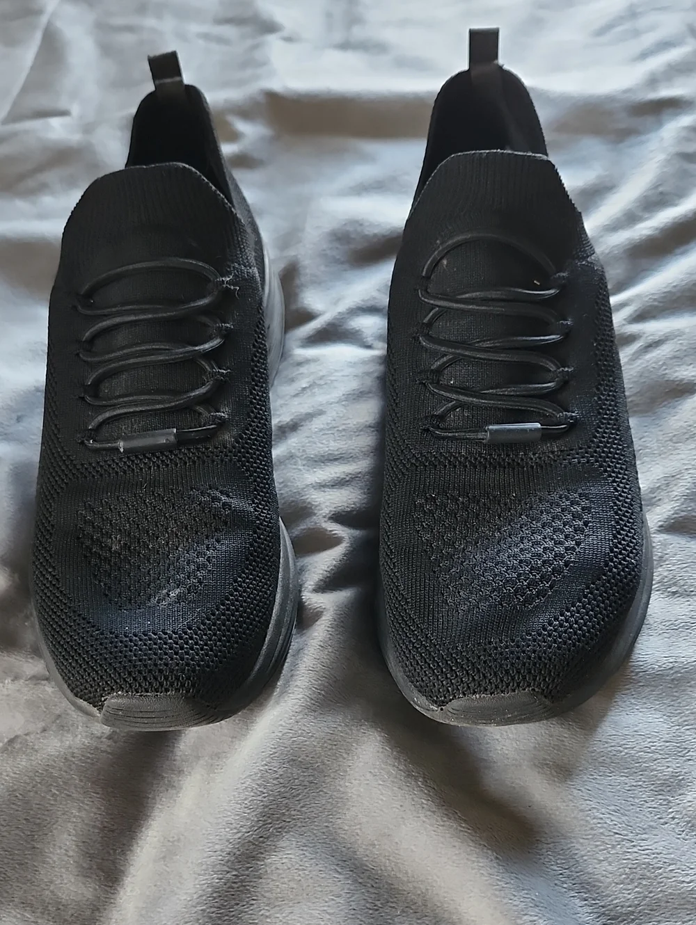 Skechers Black Knit Slip-On Sneakers with Elastic Bungee